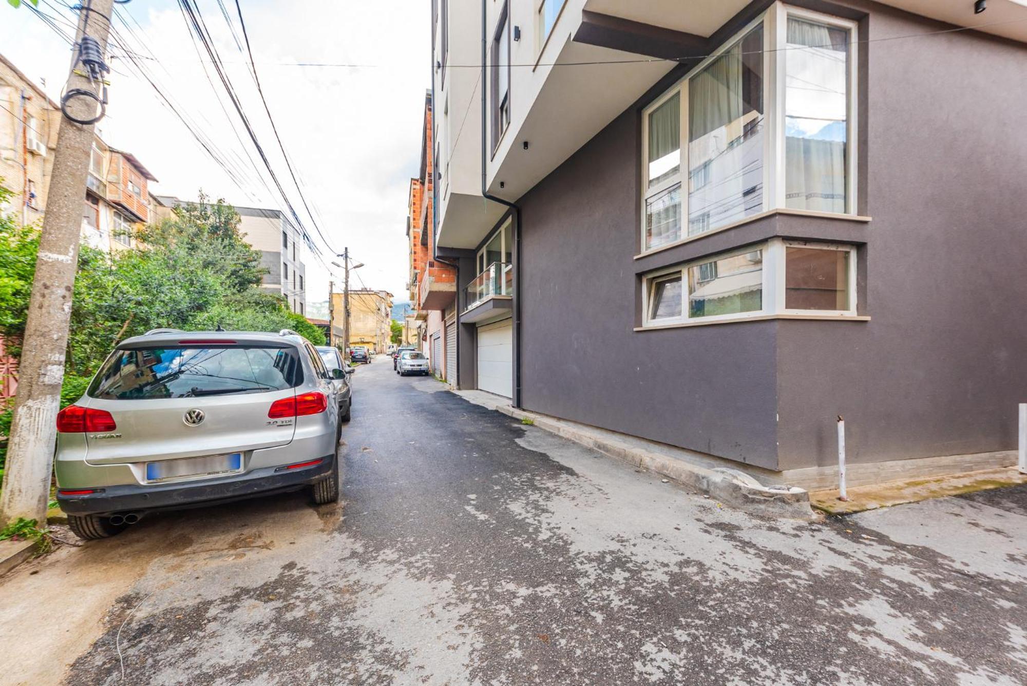 Mumba Apartments By Kondo Stays Tirana Exterior foto